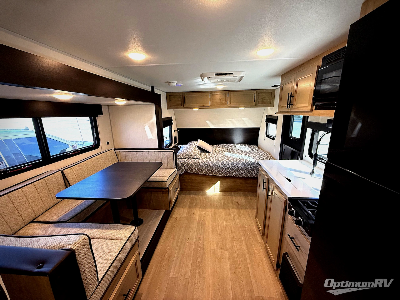 2026 Forest River Cherokee Wolf Pup Black Label 17JWBL Photo 12