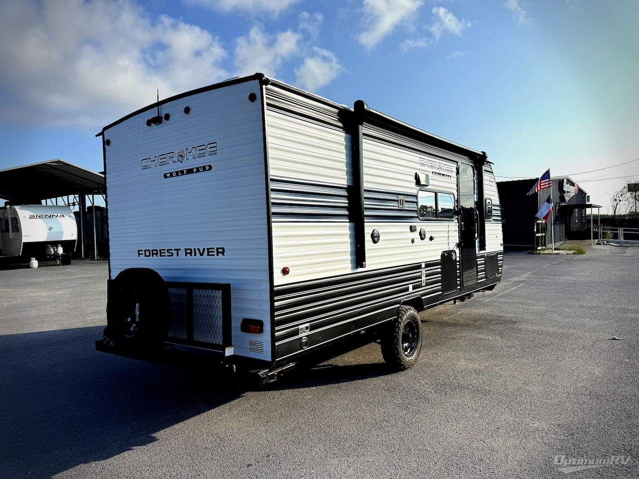 2026 Forest River Cherokee Wolf Pup 18PB Photo 2