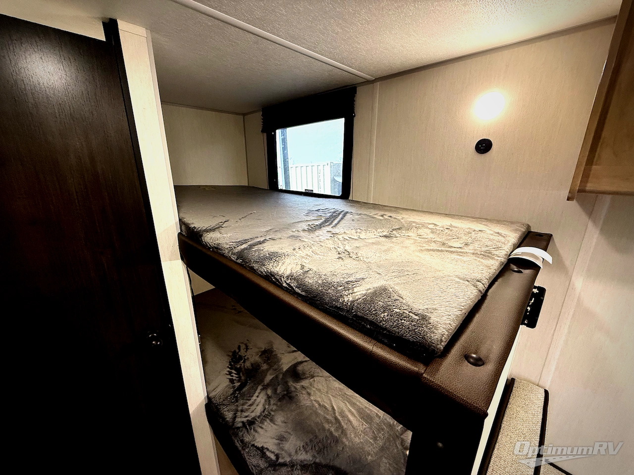 2026 Forest River Cherokee Wolf Pup 16BHSW Photo 11