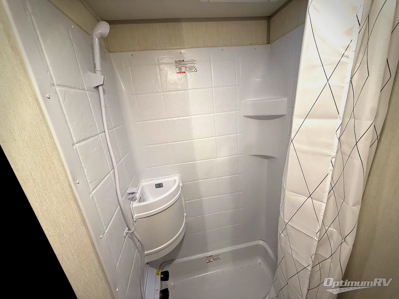 2026 Forest River Cherokee Wolf Pup 16BHSW Photo 17