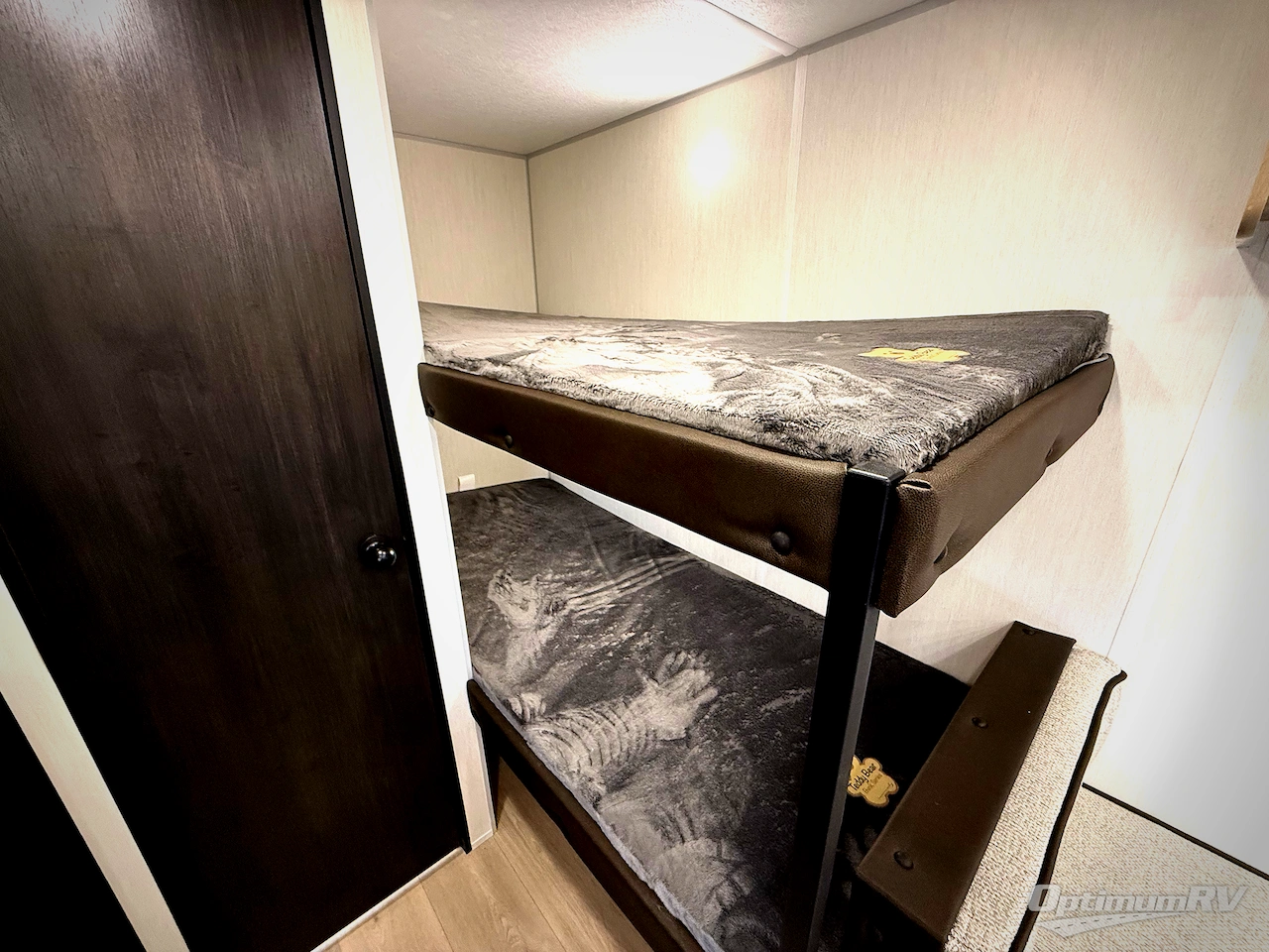 2026 Forest River Cherokee Wolf Pup 16LP Photo 11