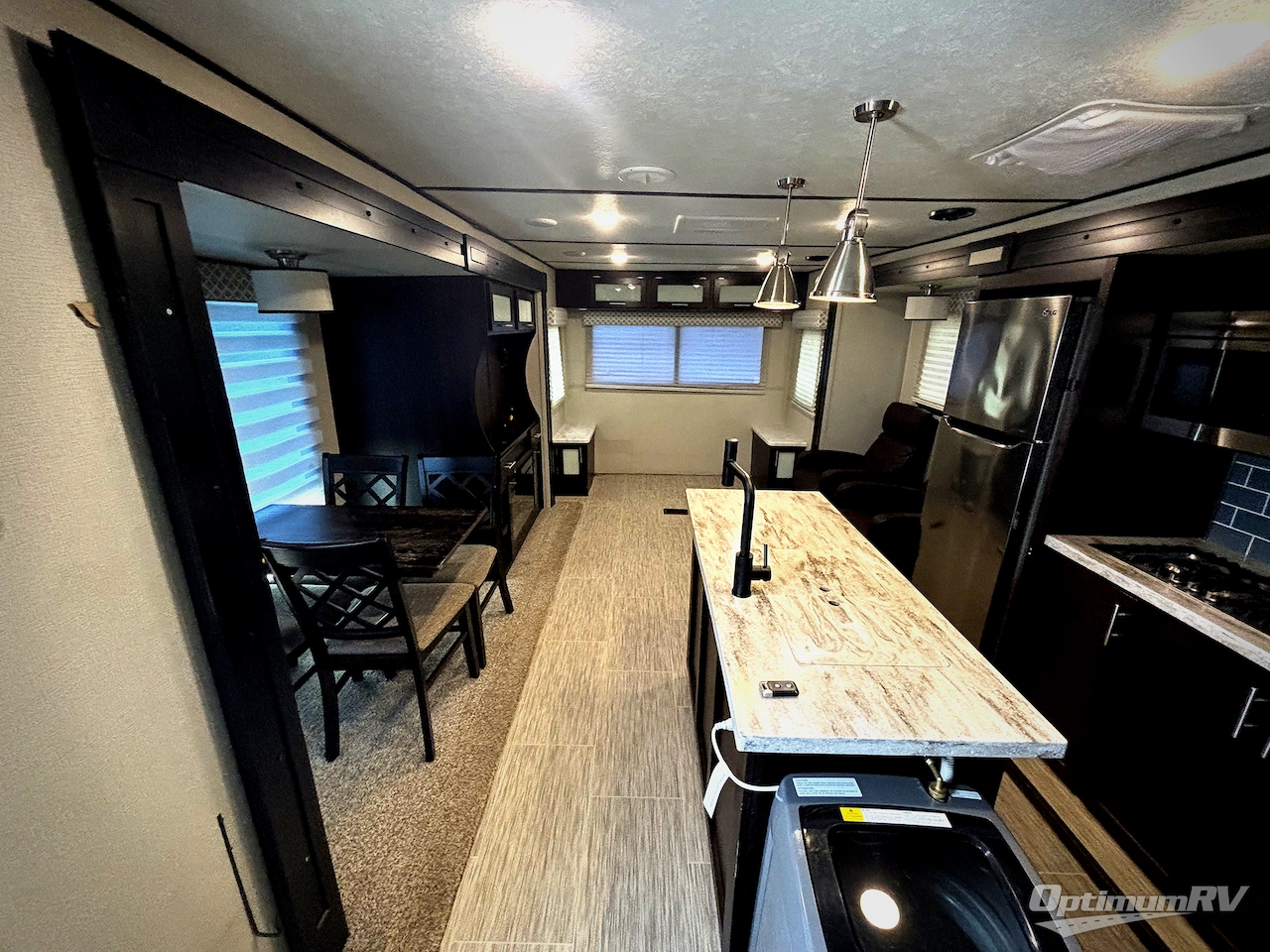 2019 Prime Time LaCrosse 3399SE Photo 6