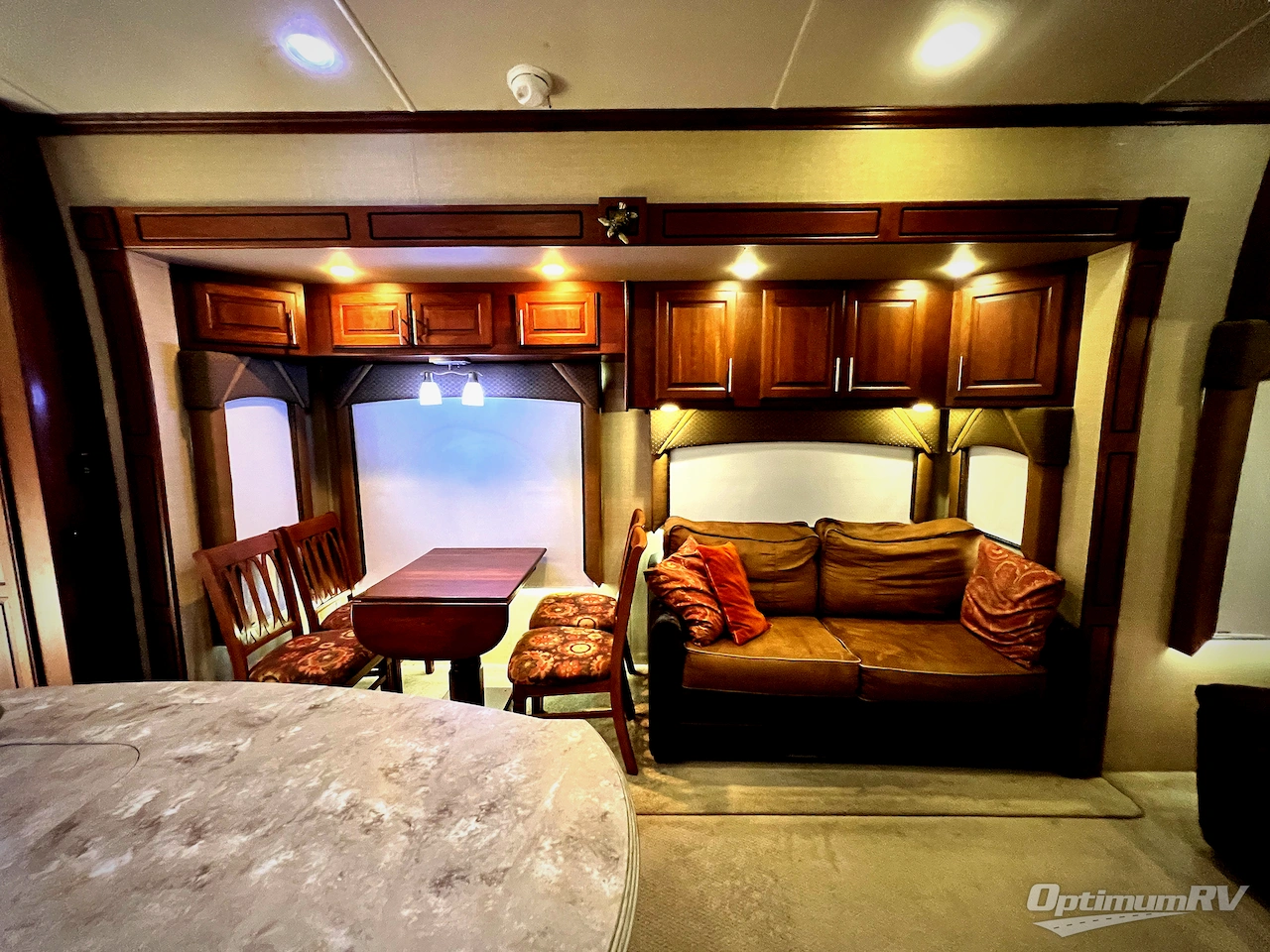 2013 Dynamax Trilogy 3800RL Photo 10