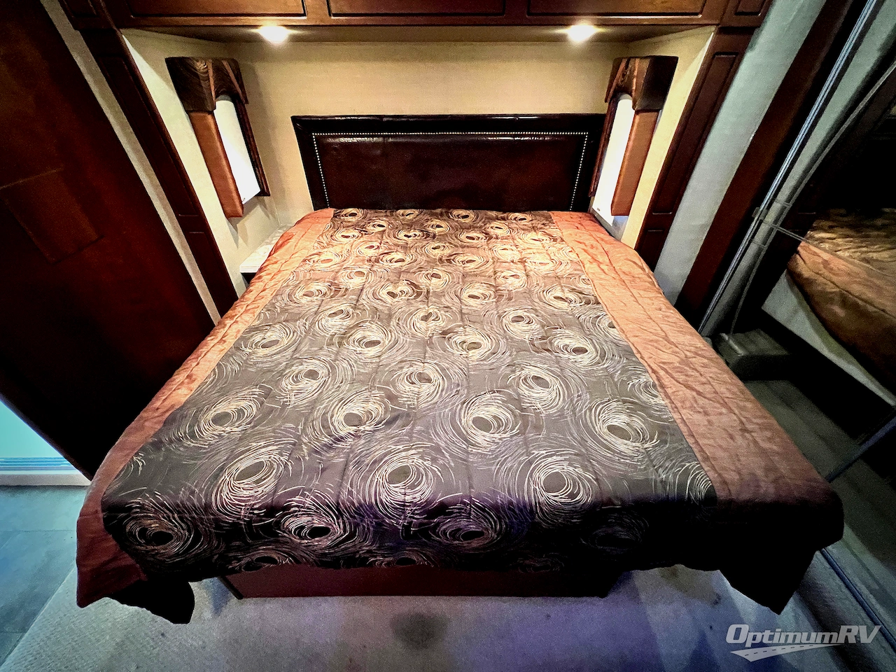 2013 Dynamax Trilogy 3800RL Photo 21