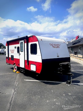 Used 2022 Old School Trailers Old School Trailers 821 Featured Photo