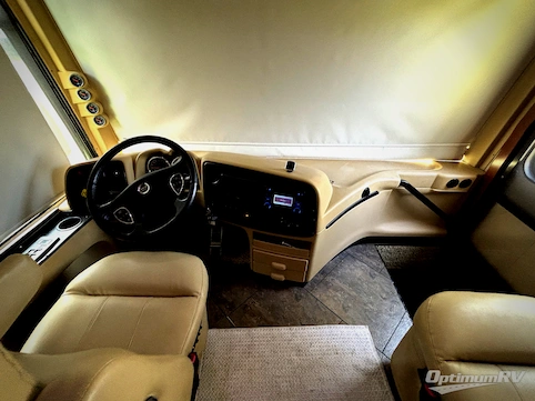2012 Newmar Ventana LE 3862 RV Photo 2
