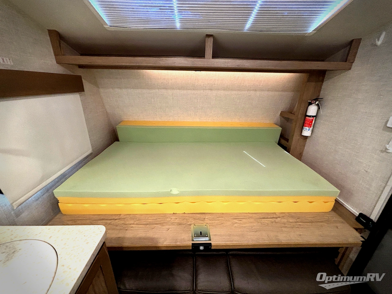 2022 Ember Overland Series 170MRB Photo 8