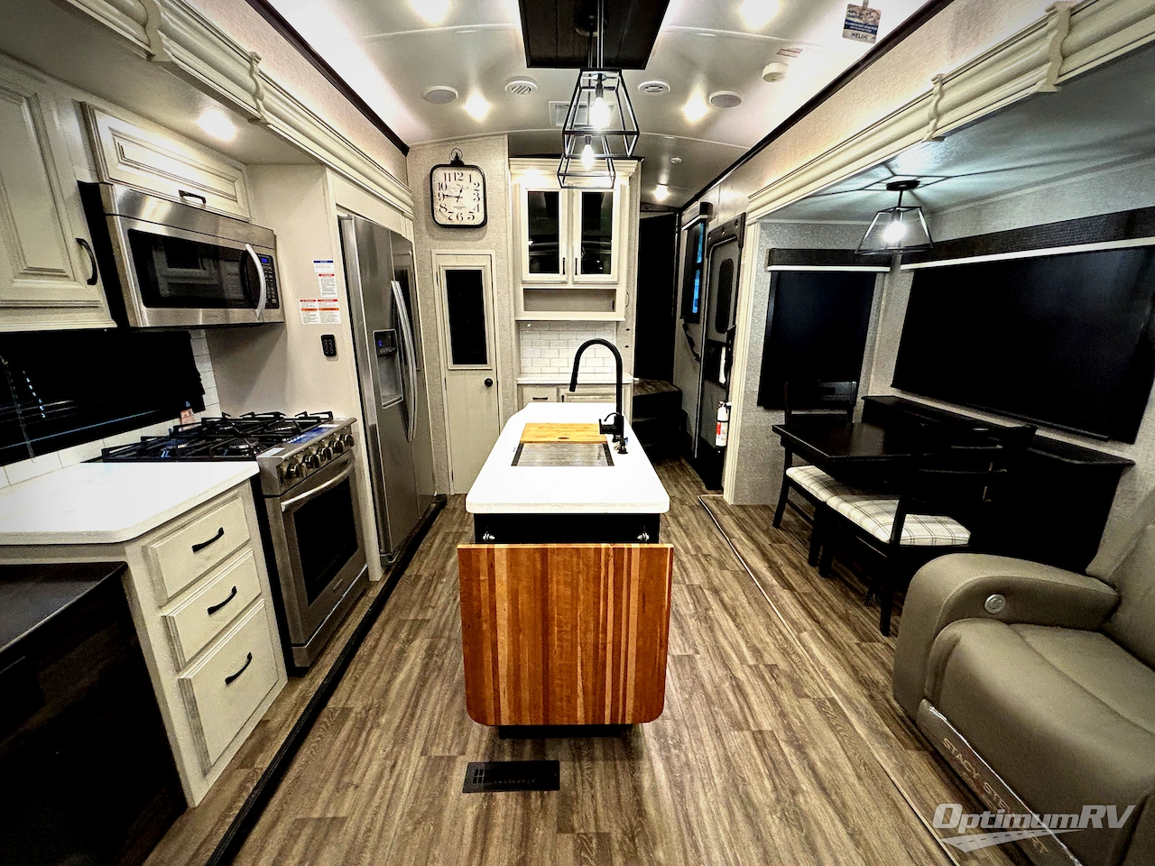 2023 Jayco North Point 310RLTS Photo 5