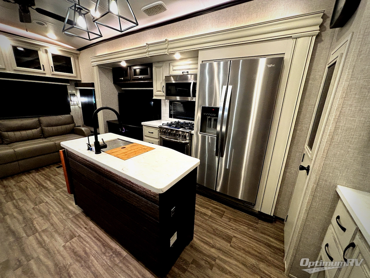 2023 Jayco North Point 310RLTS Photo 17