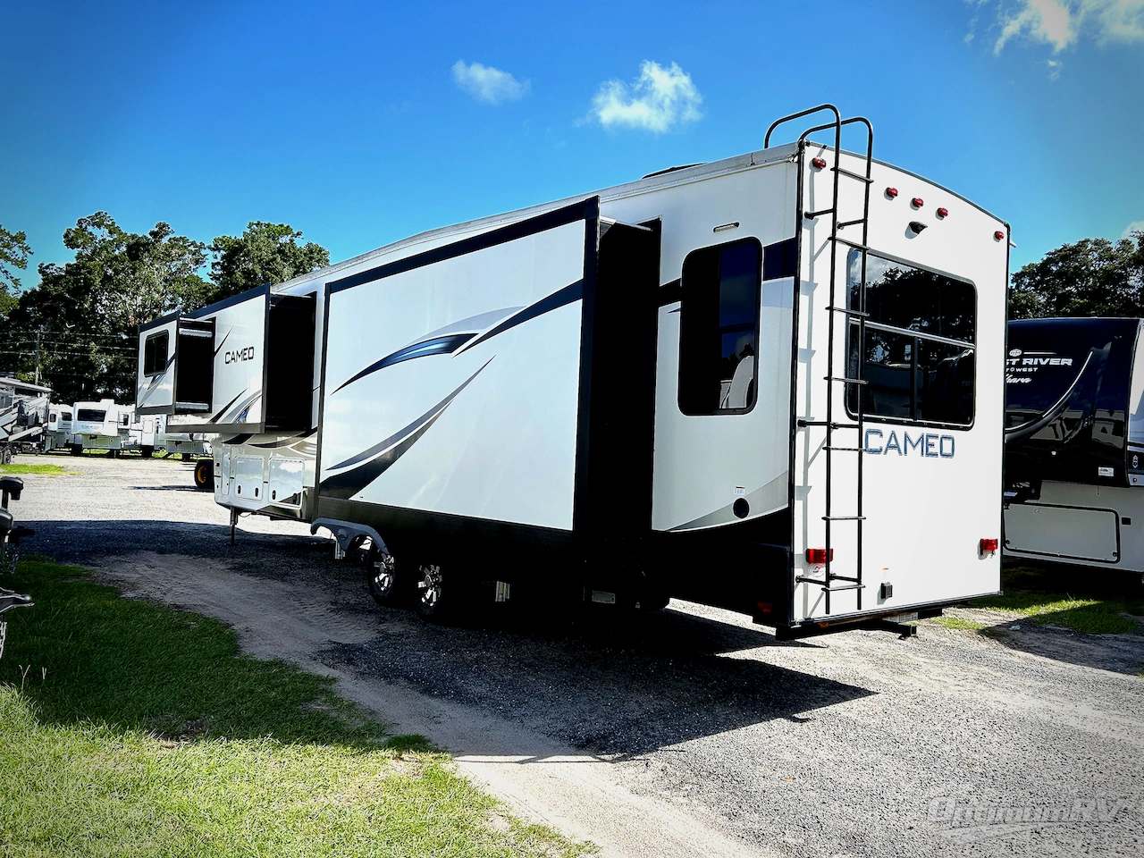2021 CrossRoads Cameo CE3891MK Photo 3