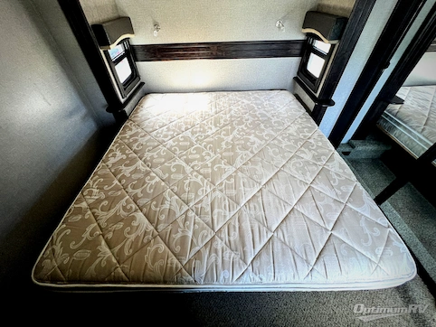 2019 Jayco Eagle 321RSTS RV Photo 4