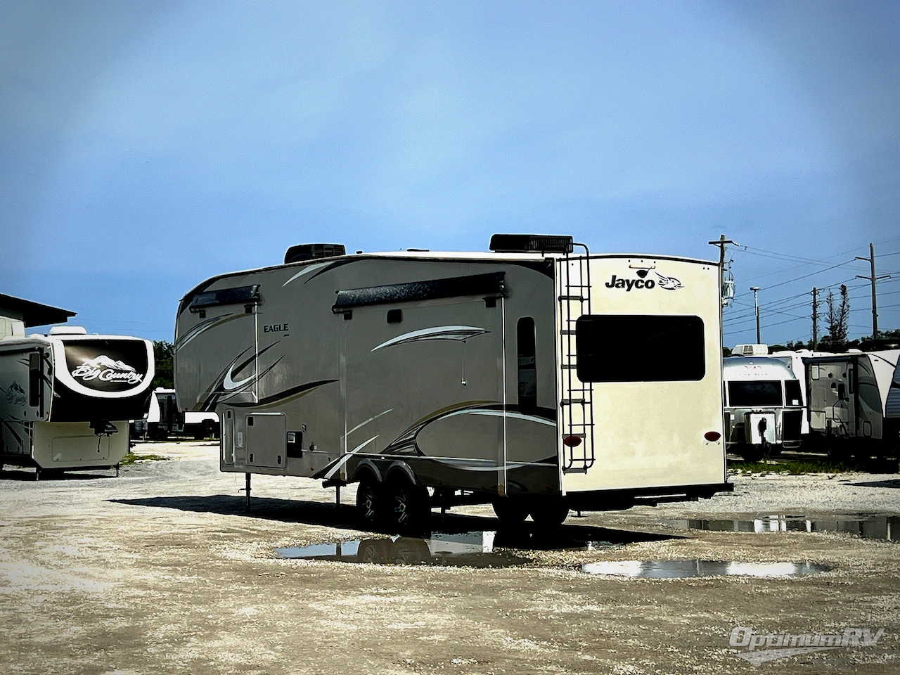 2019 Jayco Eagle 321RSTS Photo 3