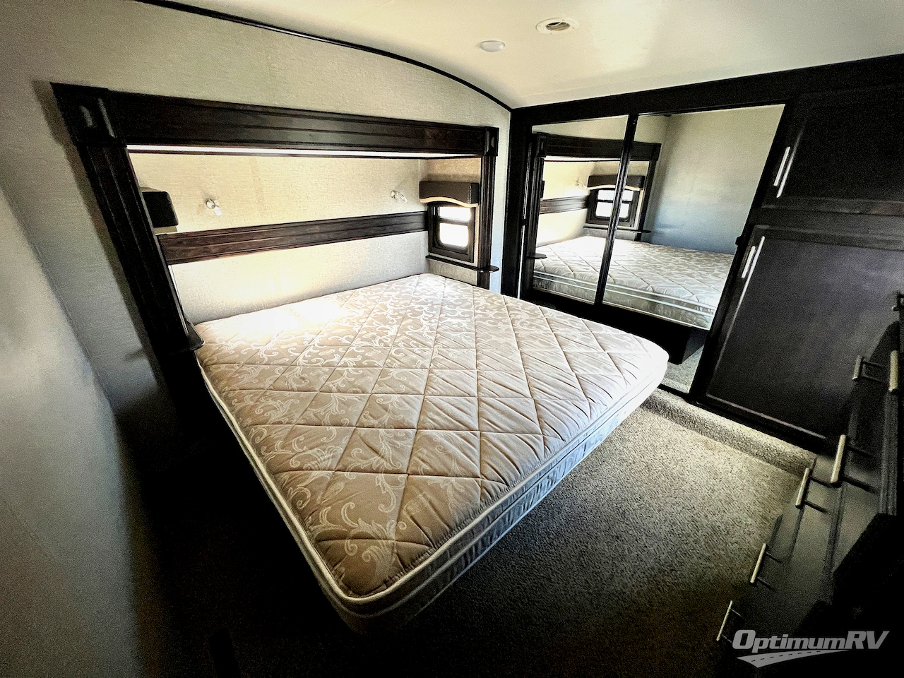 2019 Jayco Eagle 321RSTS Photo 18