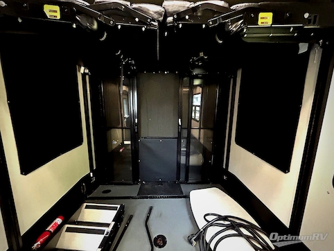 2020 Keystone Raptor 356 RV Photo 4