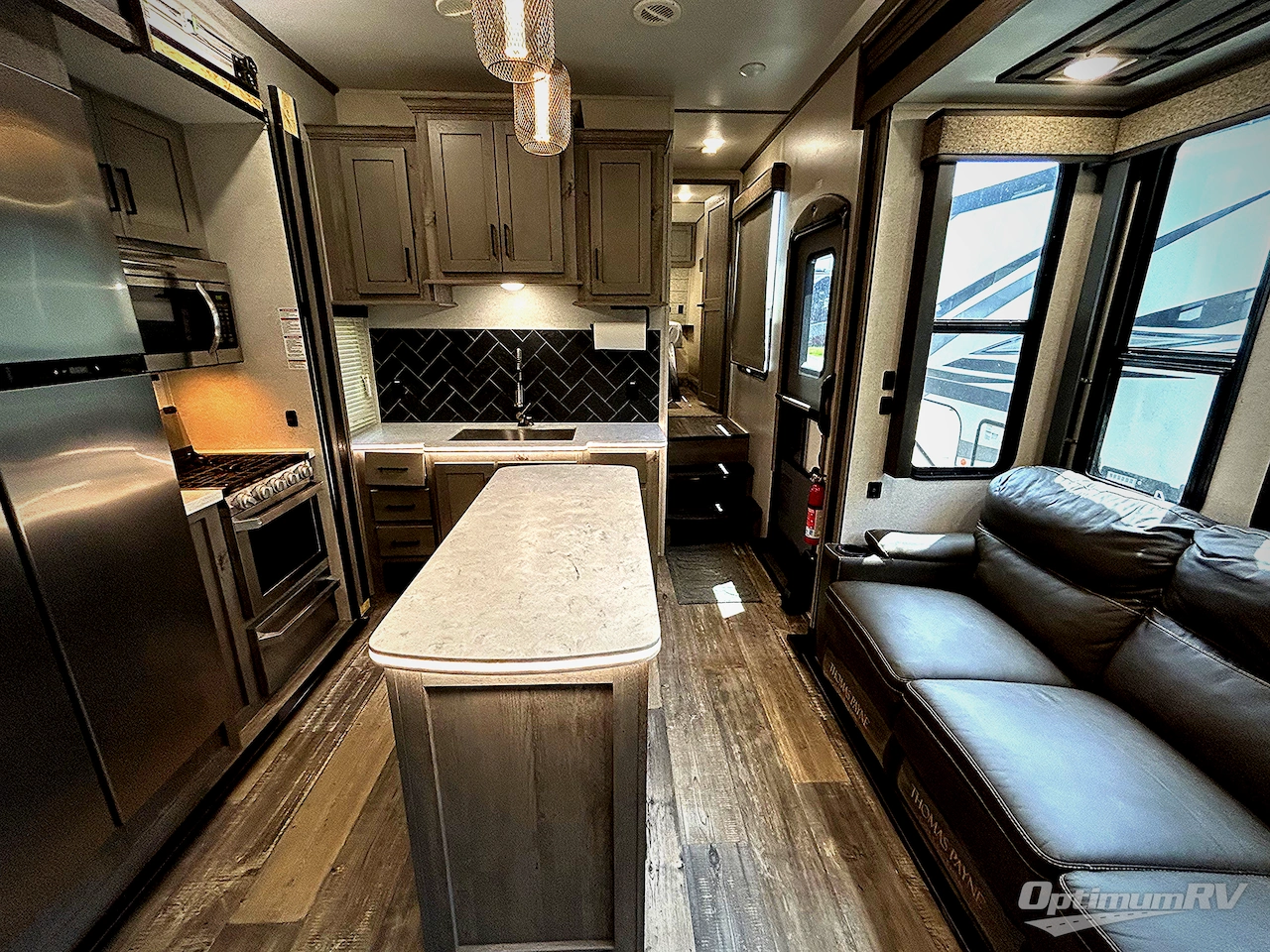 2020 Keystone Raptor 356 Photo 4