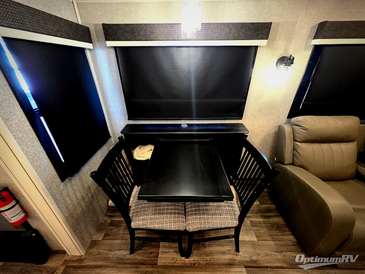 2022 Jayco North Point 340CKTS Photo 6