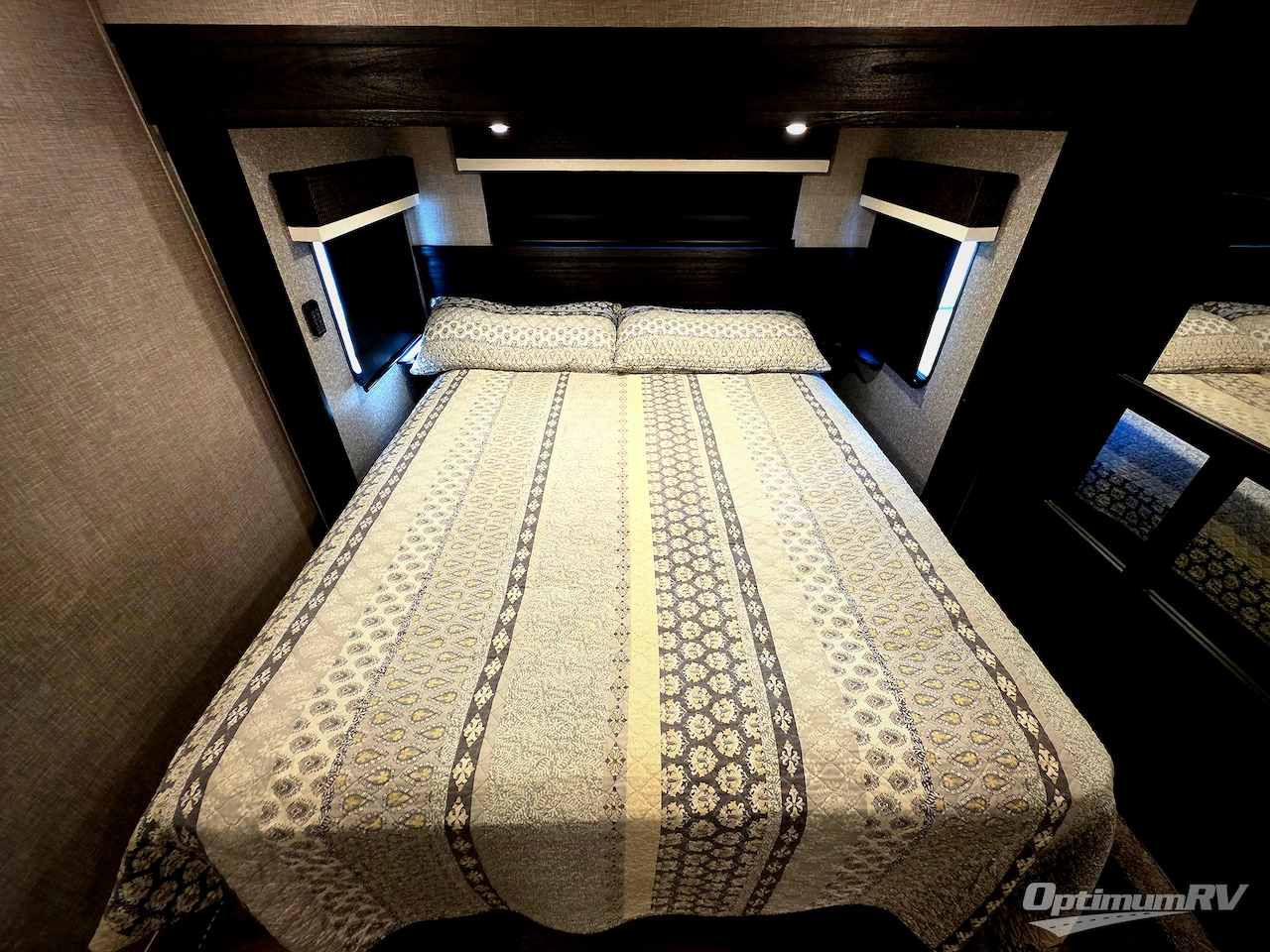 2022 Jayco North Point 340CKTS Photo 18