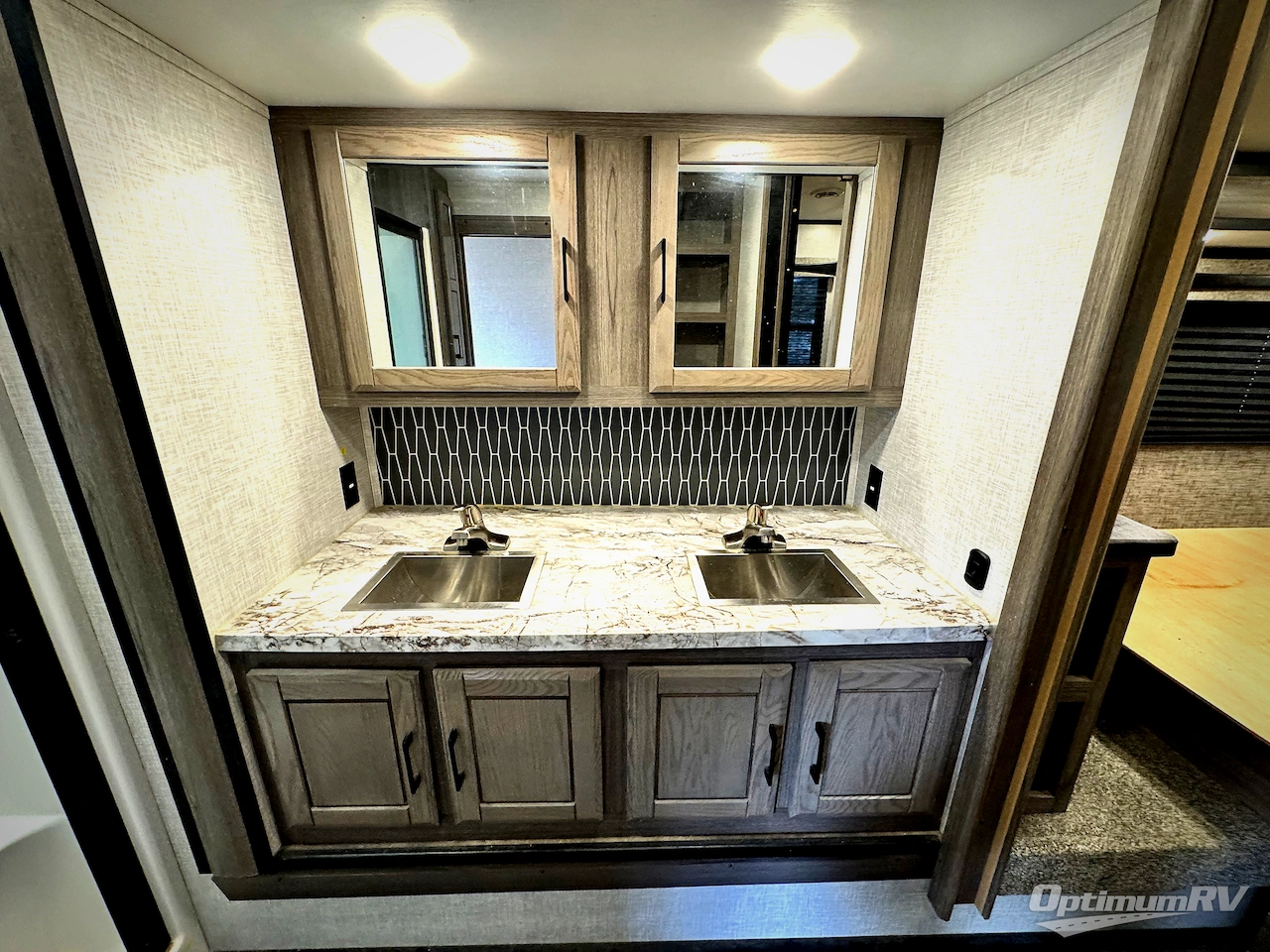 2023 CrossRoads Cameo CE4051BH Photo 15