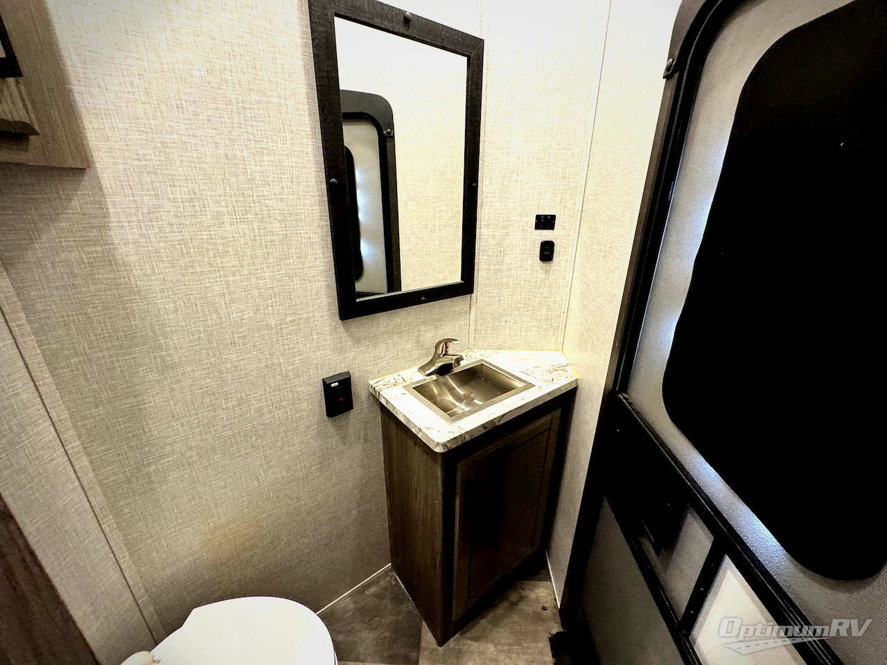 2023 CrossRoads Cameo CE4051BH Photo 27