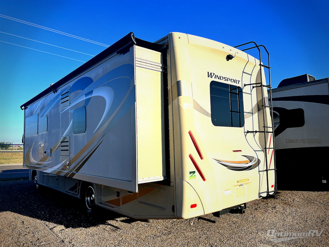 2018 Thor Windsport 29M Photo 3