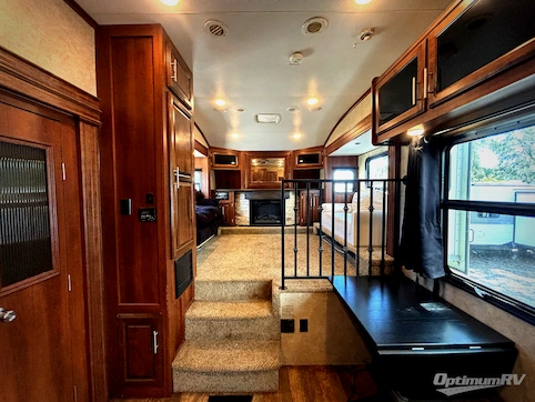 2016 Jayco Eagle 339FLQS RV Photo 2