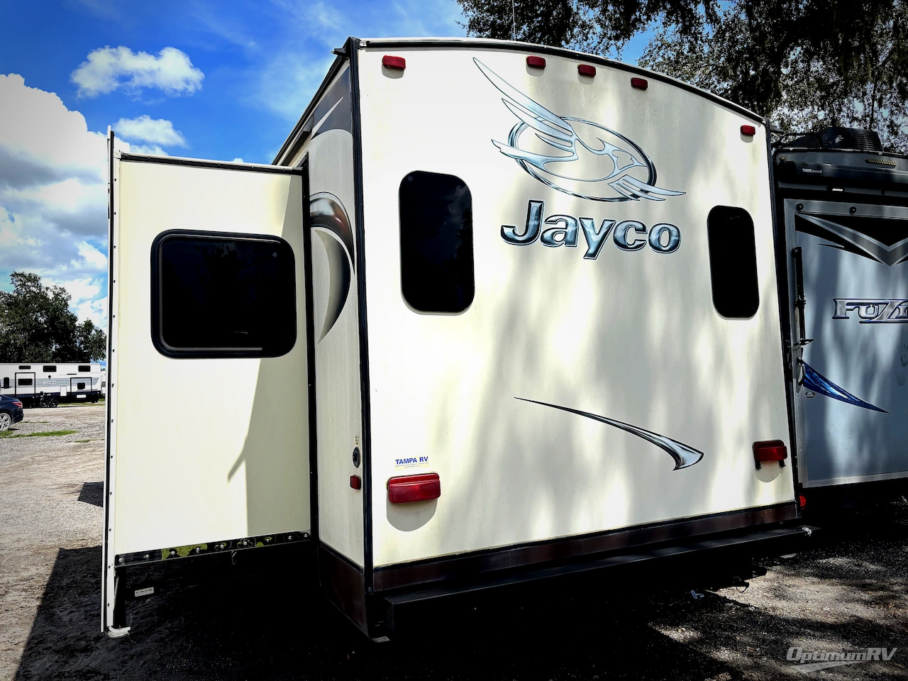 2016 Jayco Eagle 339FLQS Photo 3