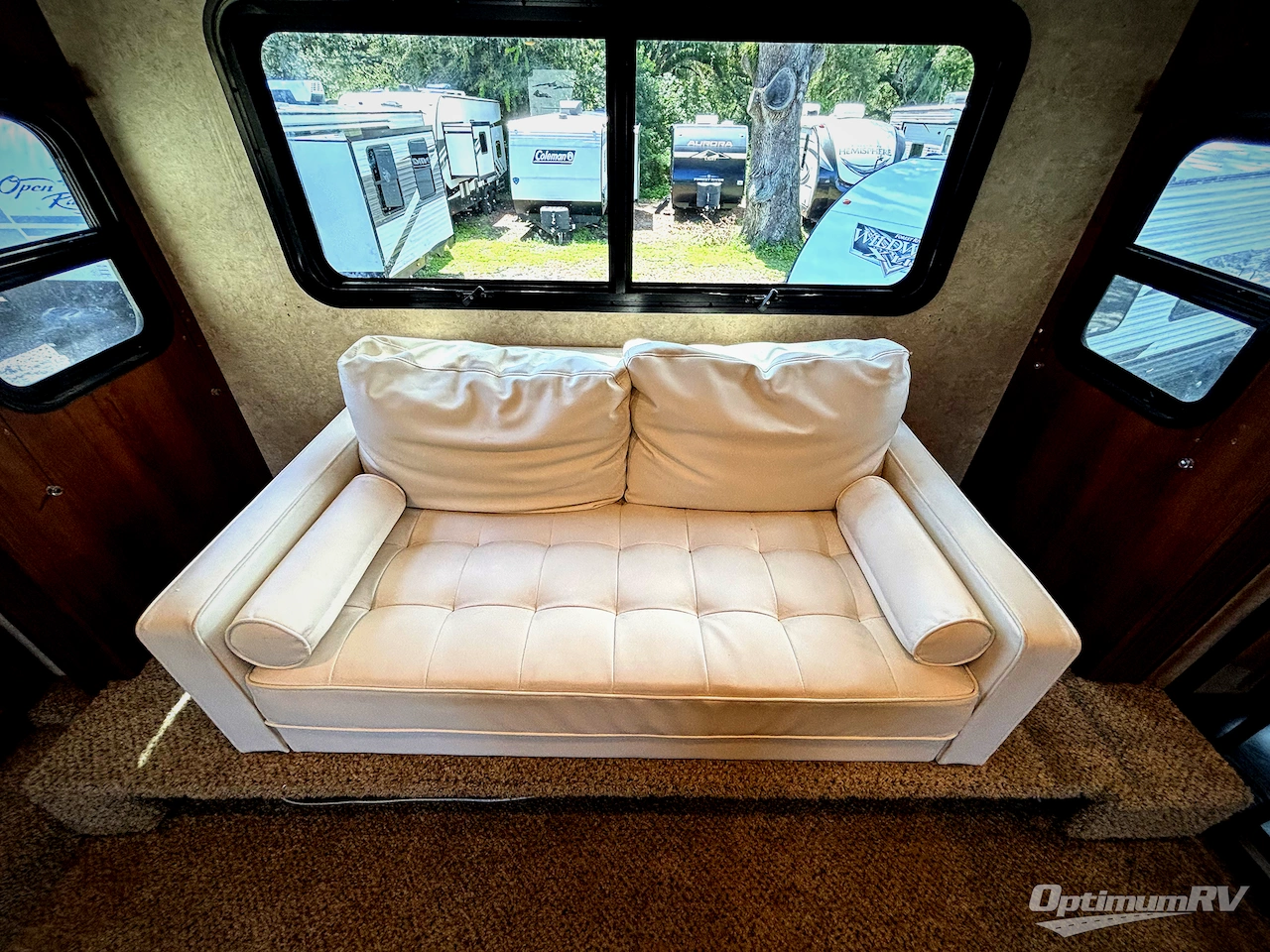 2016 Jayco Eagle 339FLQS Photo 6