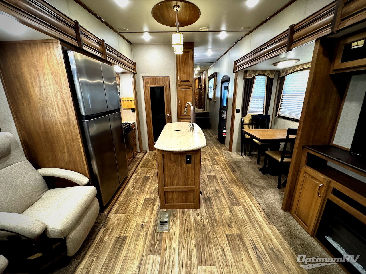 2019 Keystone Laredo 380MB Photo 5