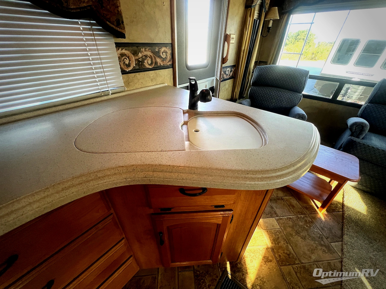 2008 Keystone Montana 2955RL Photo 11