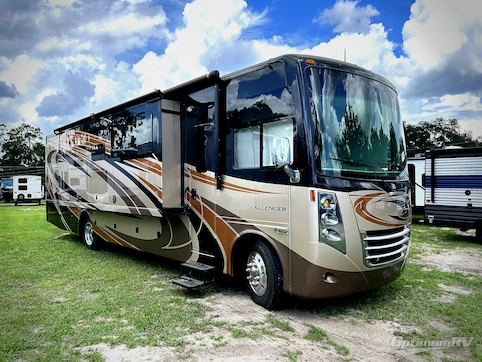 Used 2017 Thor Challenger 37YT Featured Photo