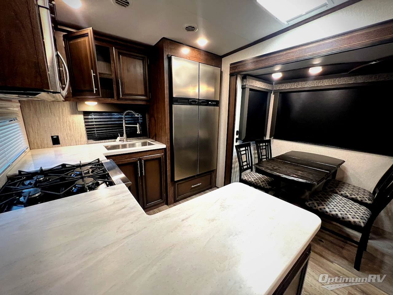 2021 KZ Durango D321RKT Photo 18