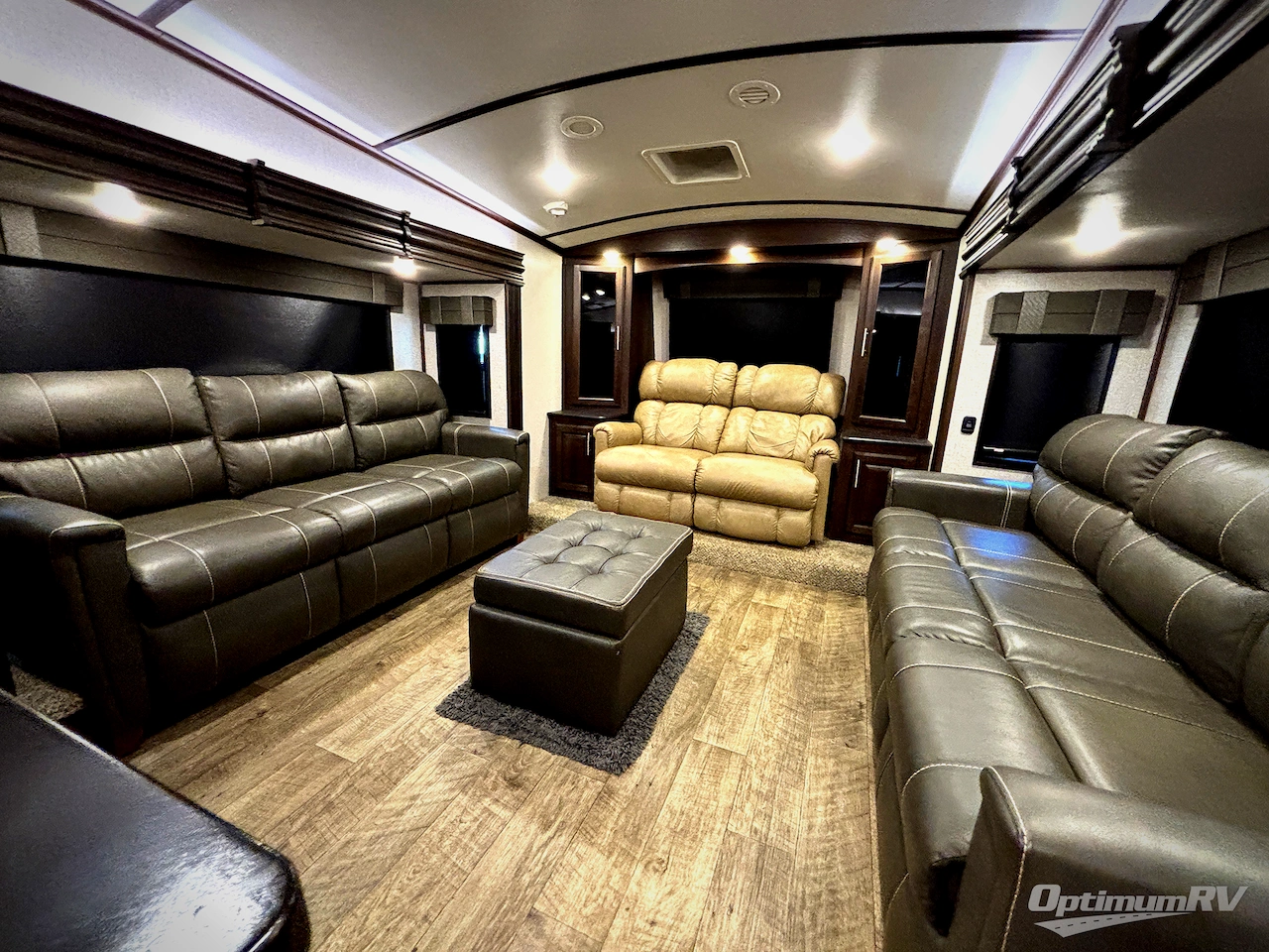 2019 Jayco North Point 385THWS Photo 8