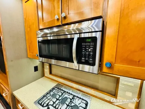 2019 VanLeigh Vilano 369FB RV Photo 3