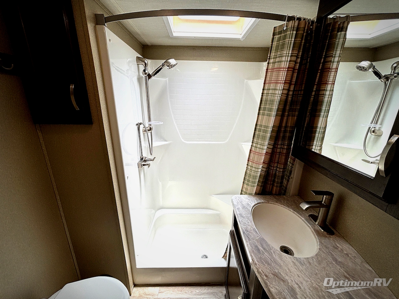 2019 Grand Design Solitude 375RES Photo 14