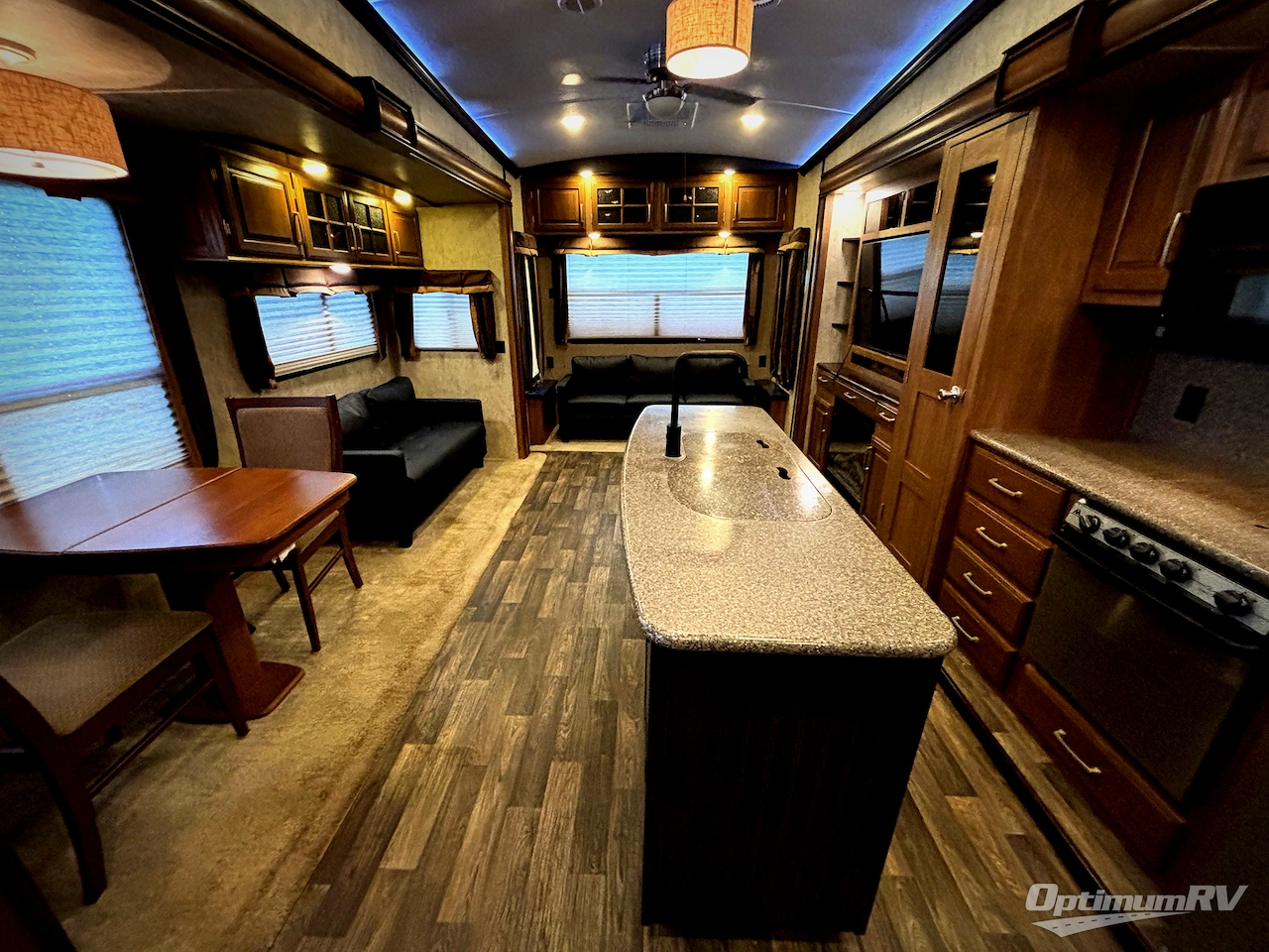2016 Keystone Montana 3611 RL Photo 4