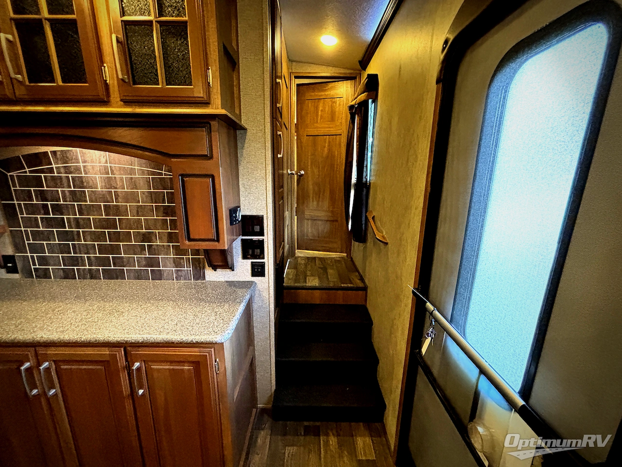 2016 Keystone Montana 3611 RL Photo 7