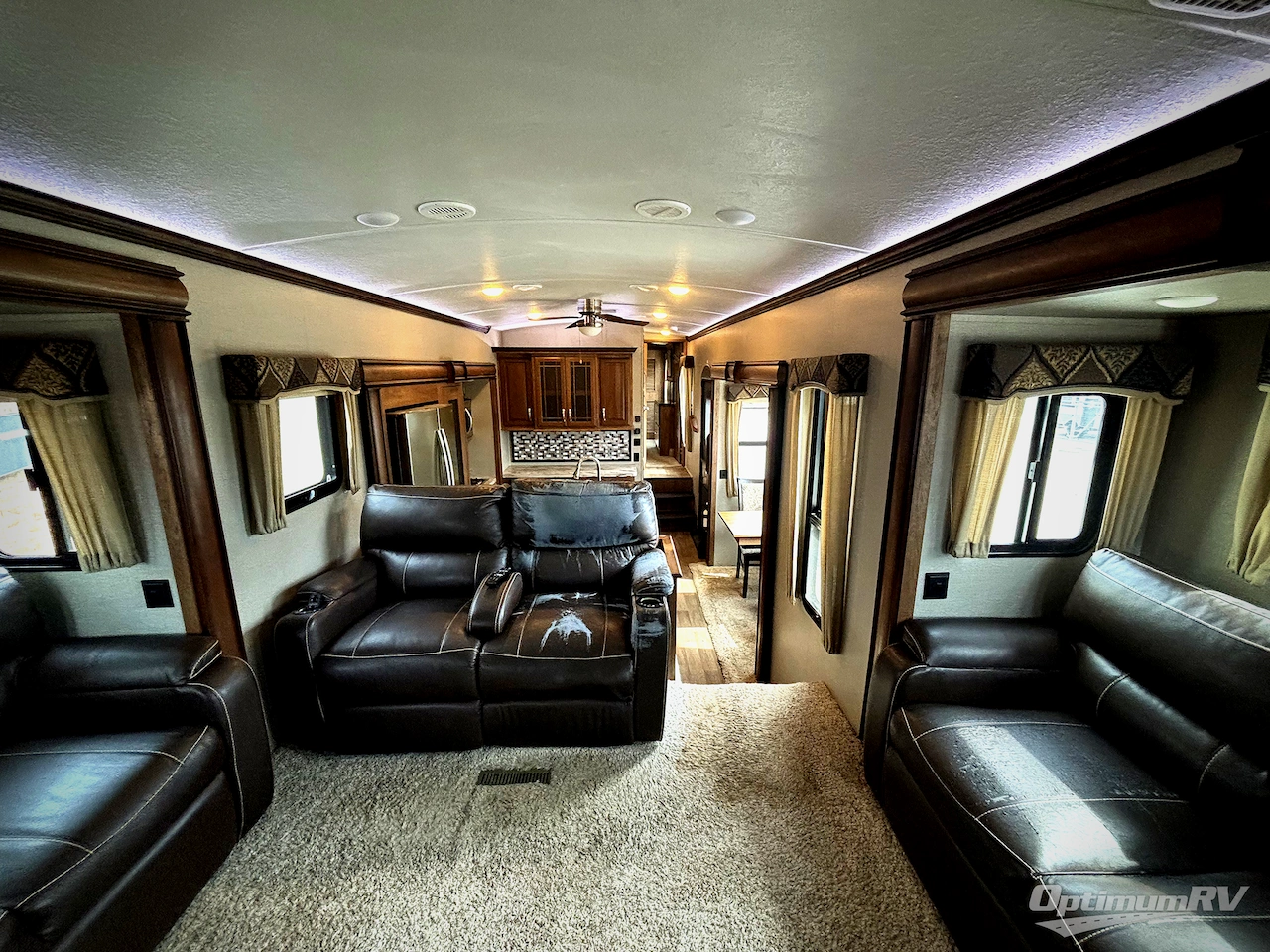 2018 Keystone Montana 3791RD Photo 5