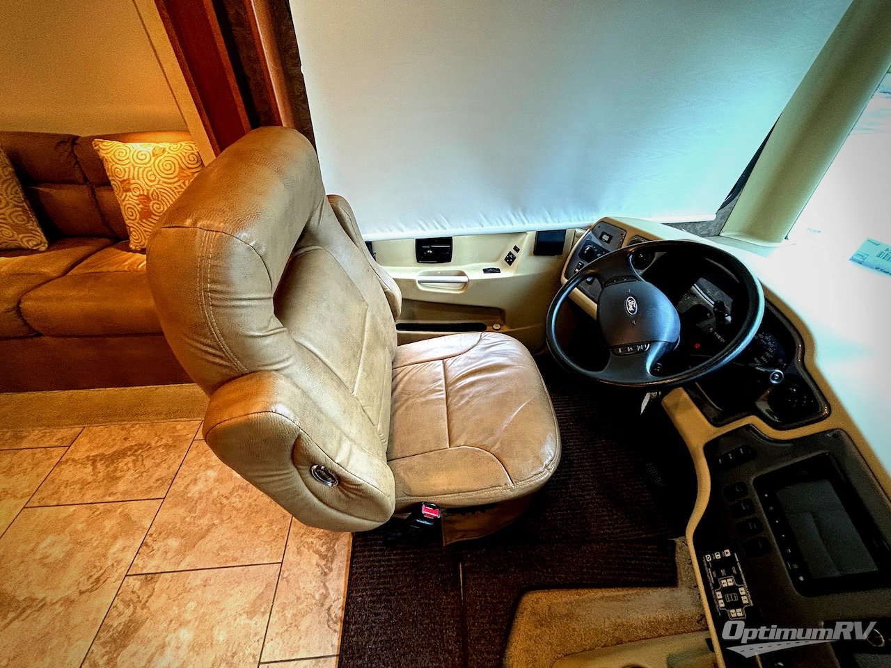2014 Tiffin Allegro 34 TGA Photo 7