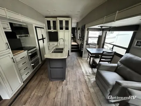 2020 Jayco Eagle HT 30.5CKTS RV Photo 2