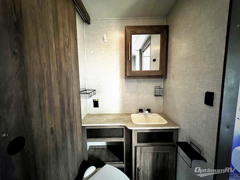 2023 CrossRoads Zinger Lite ZR259FL RV Photo 4