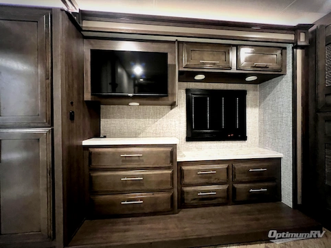 2025 Jayco Precept Prestige 36H RV Photo 4