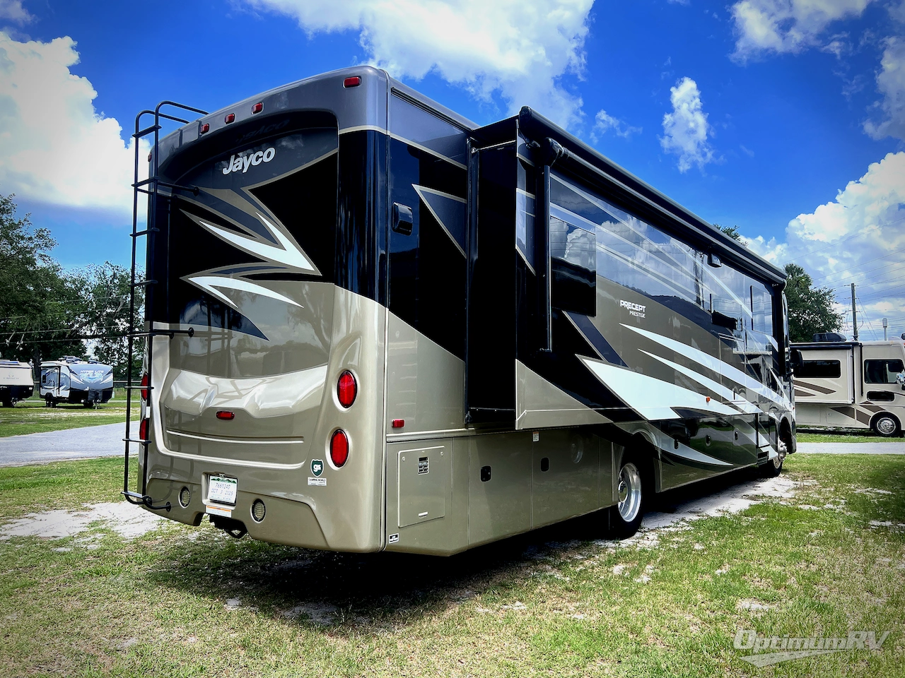 2025 Jayco Precept Prestige 36H Photo 3
