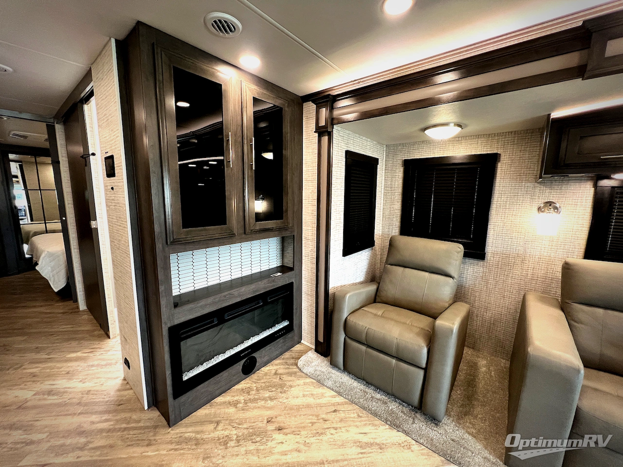 2025 Jayco Precept Prestige 36H Photo 9