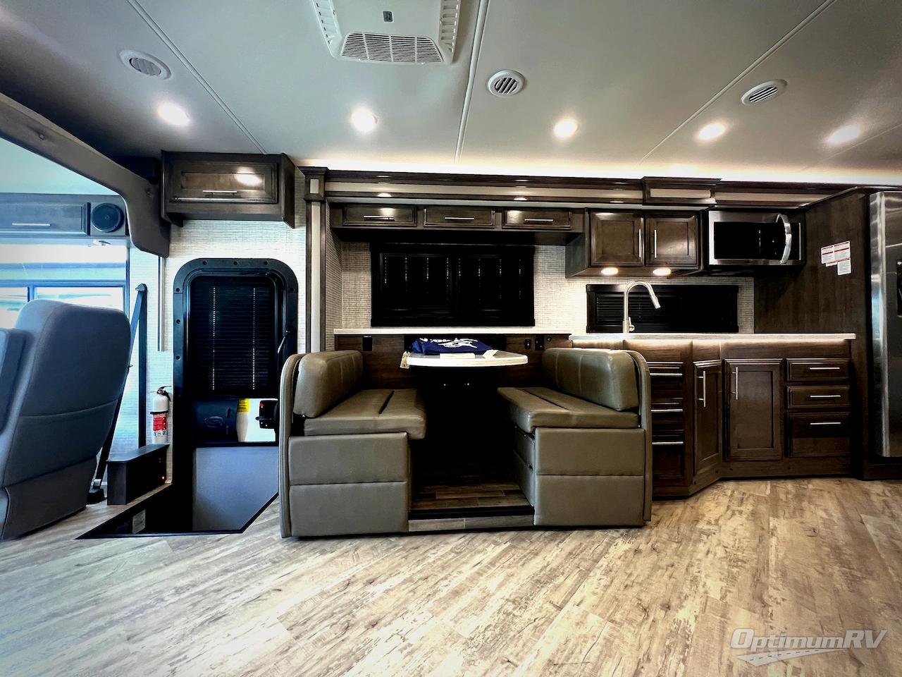 2025 Jayco Precept Prestige 36H Photo 10