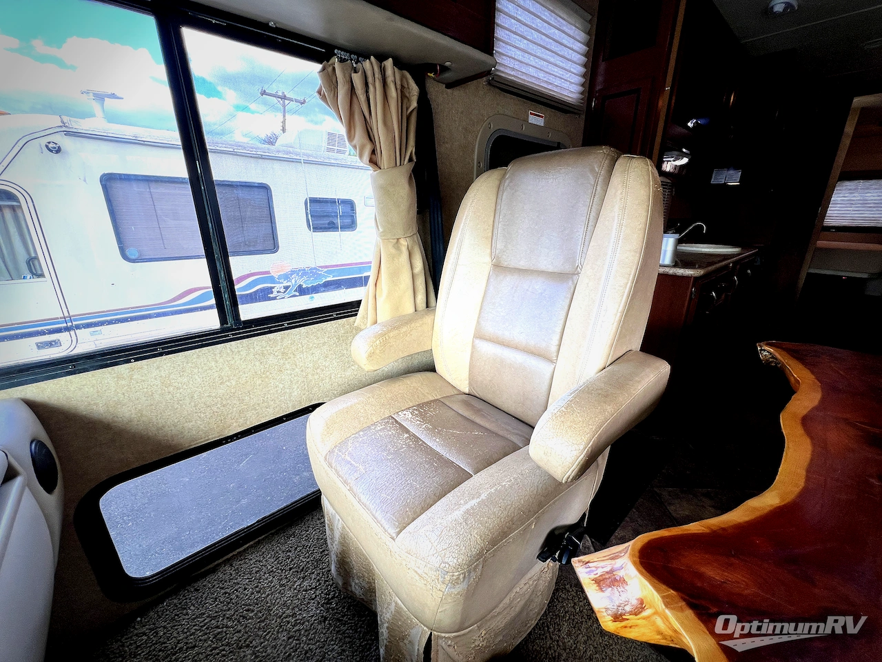 2014 Thor ACE 30.1 Photo 4