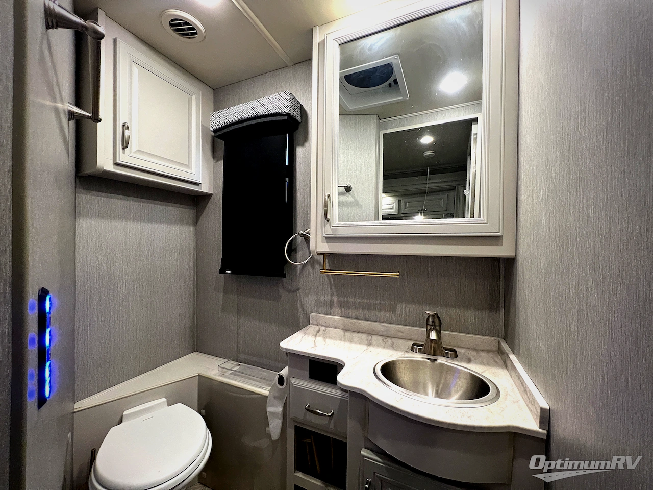 2021 Holiday Rambler Vacationer 35K Photo 31