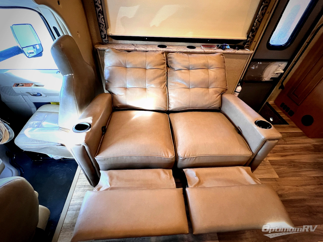 2017 Thor Four Winds 31E Bunkhouse Photo 10