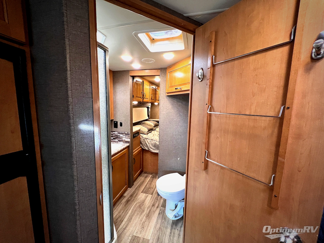 2017 Thor Four Winds 31E Bunkhouse Photo 25