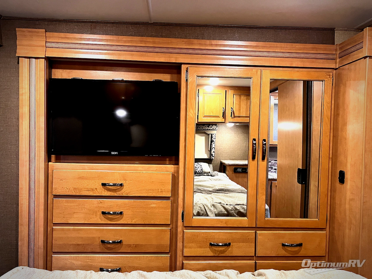 2017 Thor Four Winds 31E Bunkhouse Photo 36