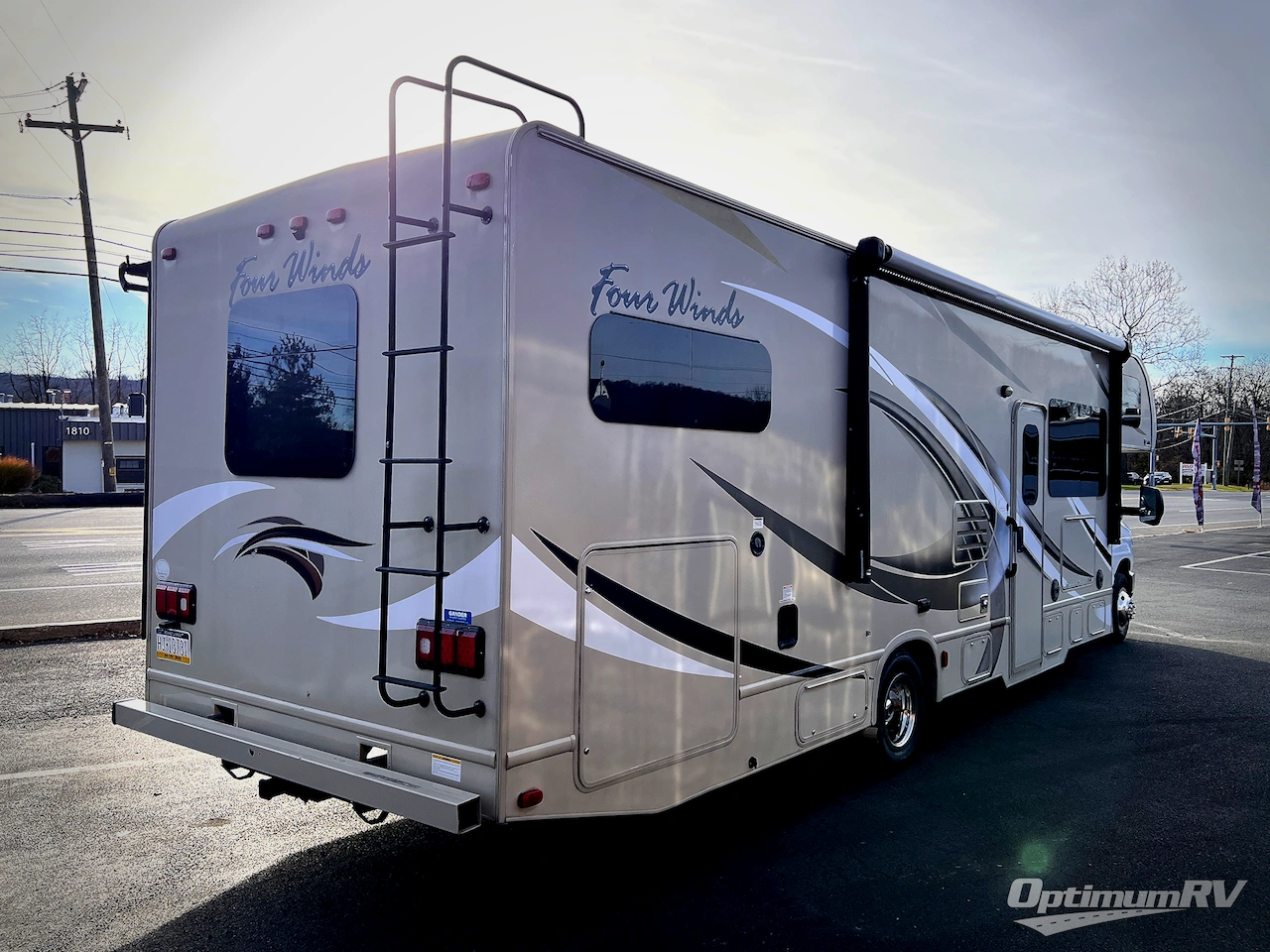 2017 Thor Four Winds 31E Bunkhouse Photo 39